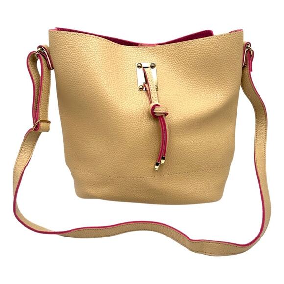Women’s faux leather/ vegan leather crossbody bucket bag - Picture 1 of 8
